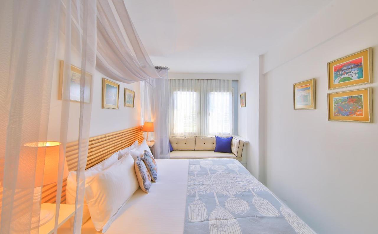 Palas Ilica Çeşme Exteriör bild